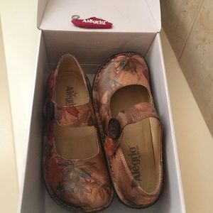 Alegria Mary Jane Paloma